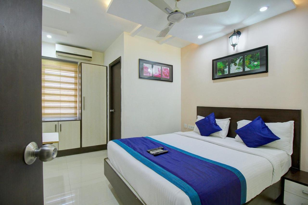 Rd Towers Hotel Chennai Eksteriør billede